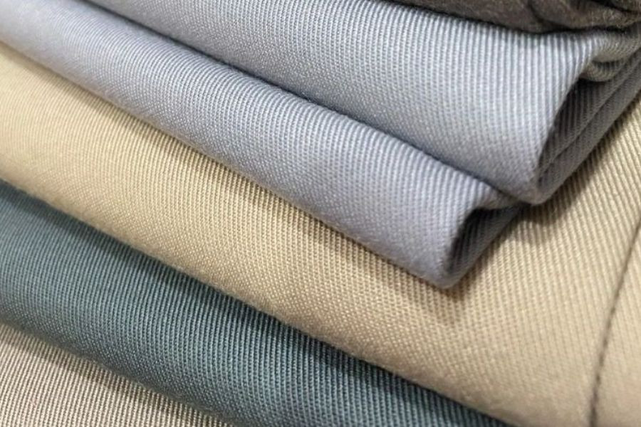 Áo măng tô chất liệu vải Kaki