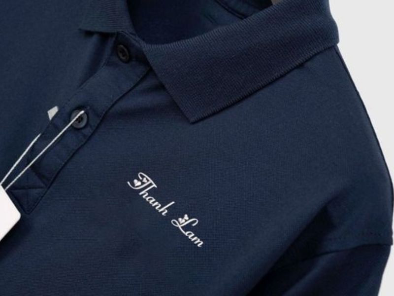 Áo polo thêu tên họa tiết nổi bật