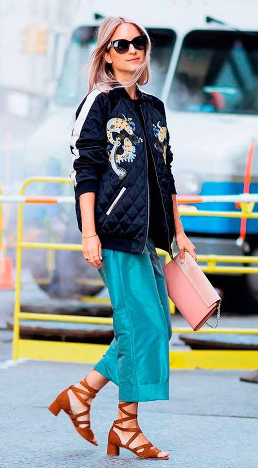 Áo khoác bomber với quần culottes