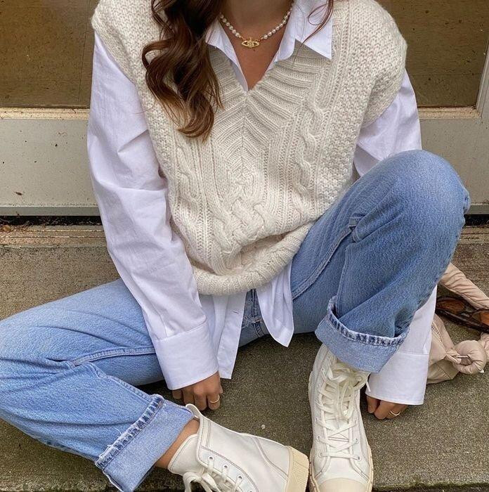 Áo sweater trắng kem