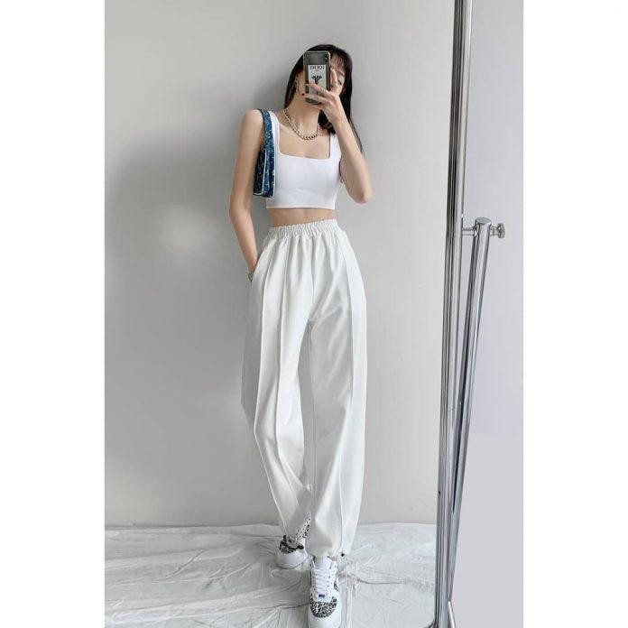 Cả set đồ trắng thanh lịch