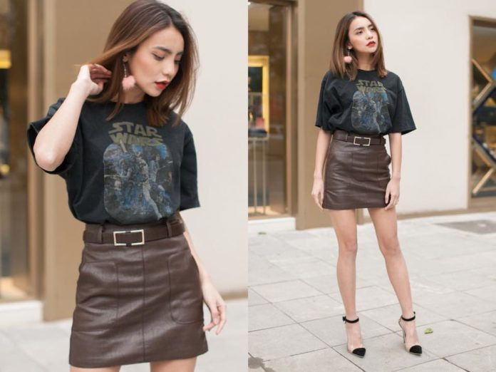 Chân váy da mix với áo T-shirt