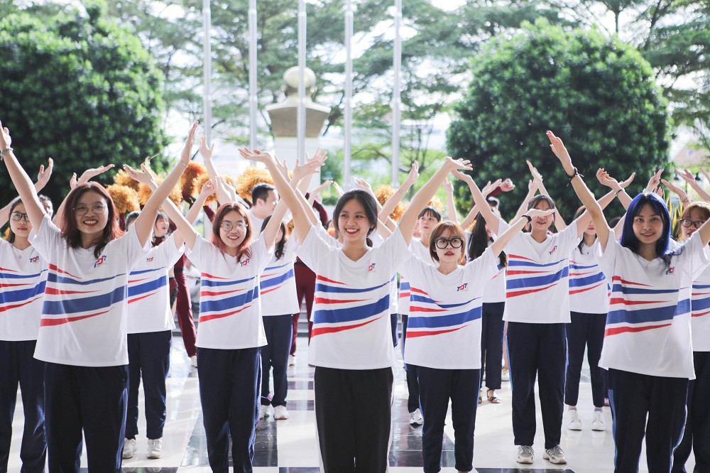 Đồng phục dành cho học sinh