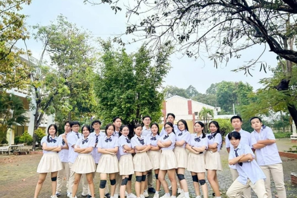 Đồng phục học sinh tại trường