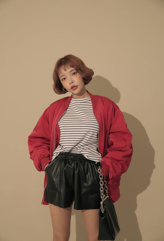Quần short cùng áo khoác bomber