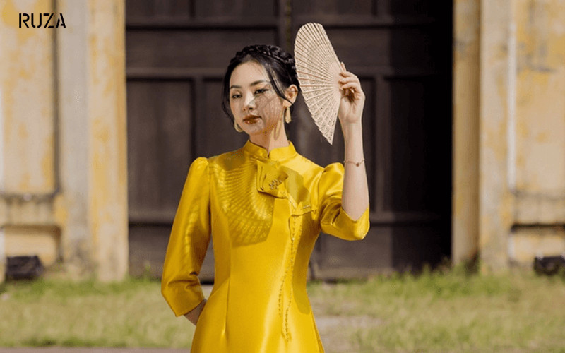 Mặc Gì Ngày Tết Để Tỏa Sáng Như Một Nàng Công Sở Thông Thái