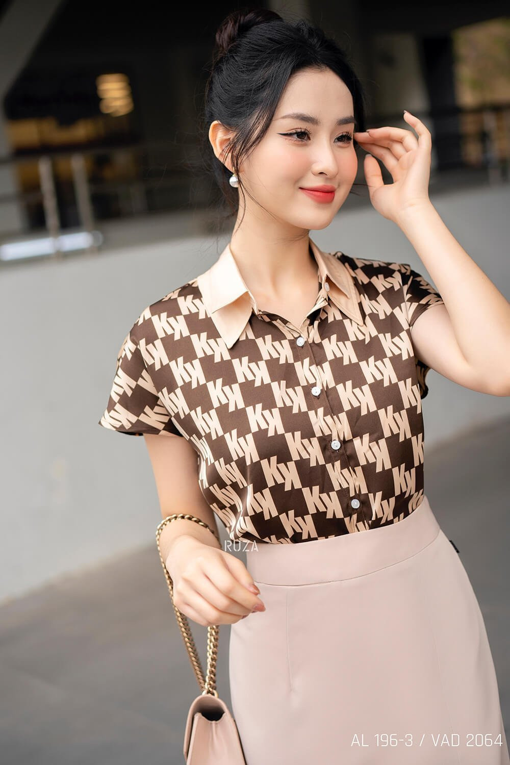 Mẫu áo sơ mi dùng chất liệu an toàn