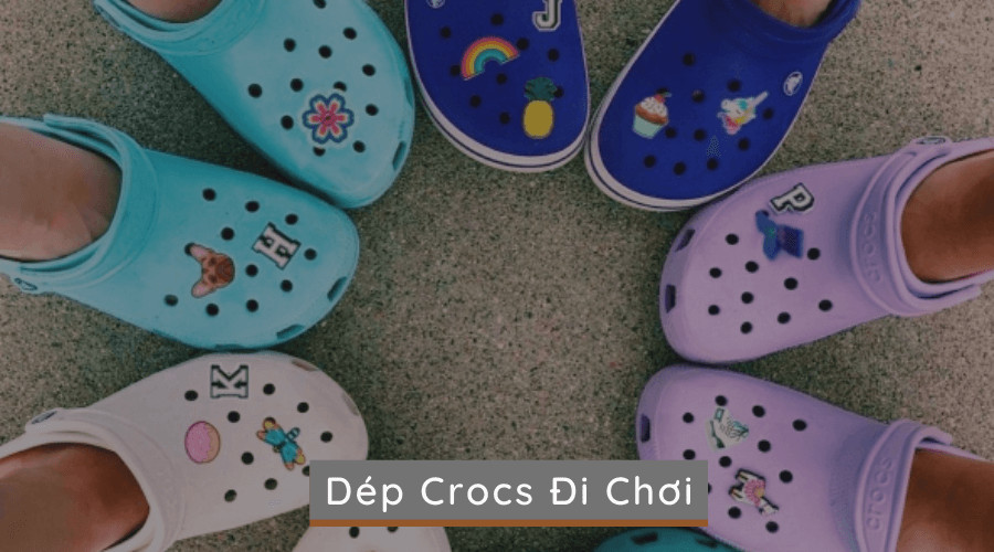 Mix đồ với dép Crocs nữ đi chơi