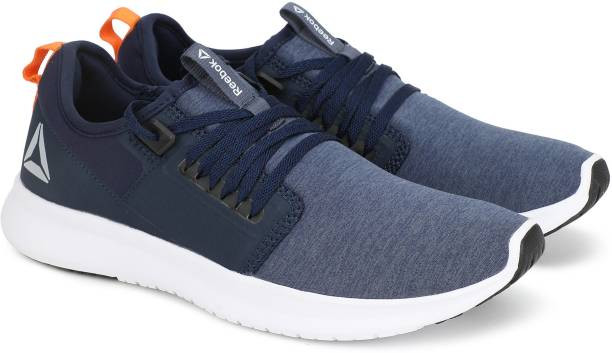 10+ mẫu giày sneaker nam mà các anh nên có trong tủ đồ