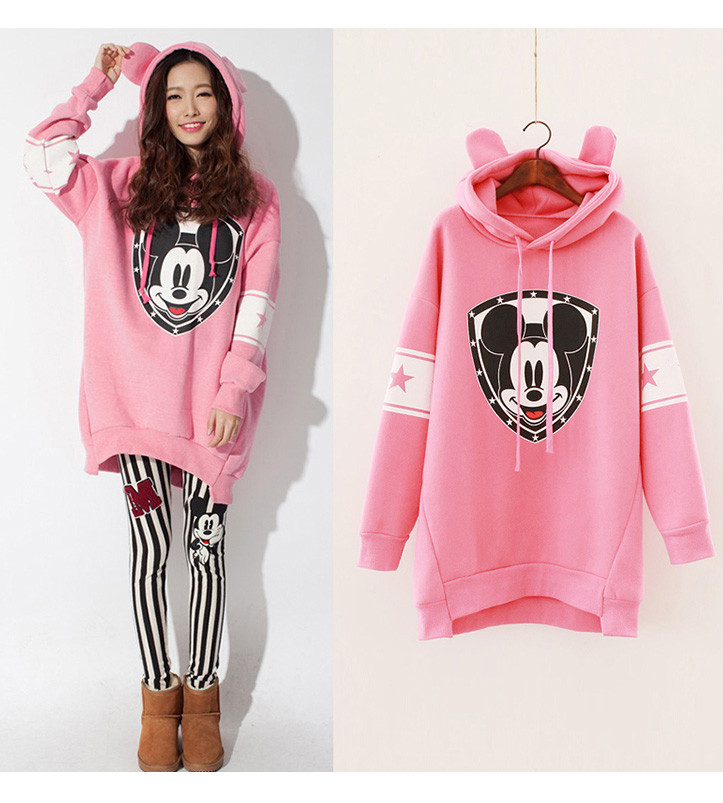 Áo Hoodie là gì? Cách phối đồ với Hoodie chất hơn nước cất