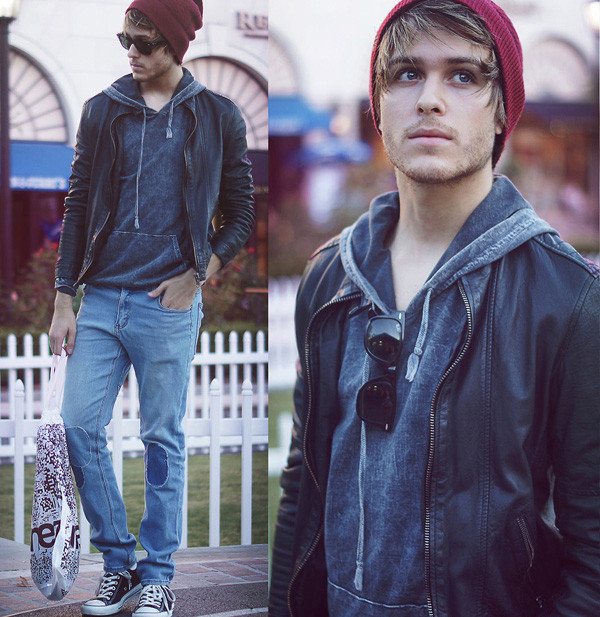 Áo Hoodie là gì? Cách phối đồ với Hoodie chất hơn nước cất