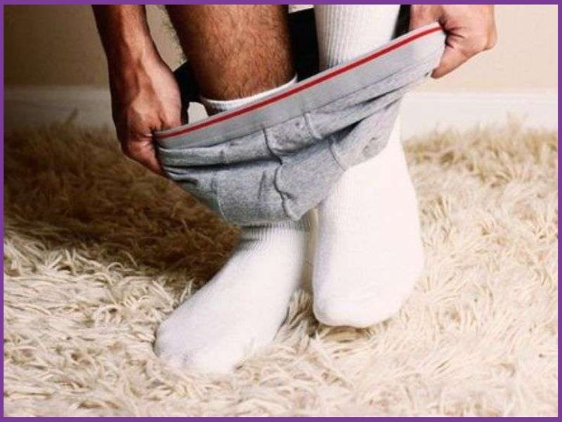 Cách đi vệ sinh khi mặc quần lót nam chuẩn nhanh – gọn – sạch