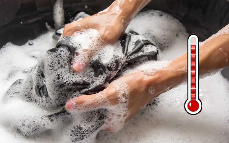 Cổ áo bị giãn phải làm sao? 7 cách khắc phục hiệu quả nhất