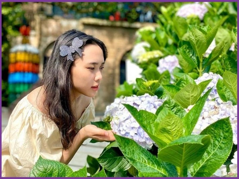Đi Bà Nà Hill mặc gì chụp ảnh tại các điểm check-in hot trend?
