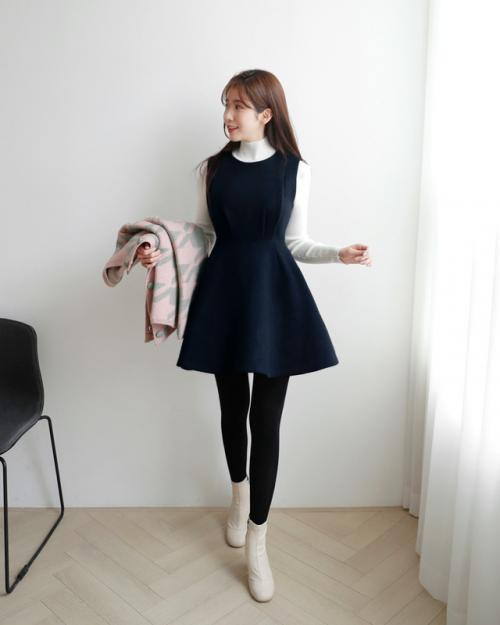 Legging là gì? Nên quần legging mix với áo và giày gì?