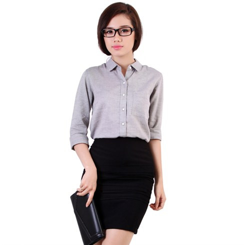Nam nữ da ngăm nên mặc áo màu gì tôn da, tôn dáng?