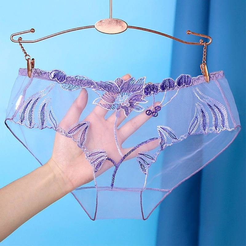 Những mẫu đồ lót táo bạo gợi cảm cho trăng mật ngọt ngào