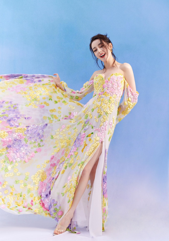 Váy Maxi là gì? Hướng dẫn phối đồ siêu đẹp với đầm Maxi
